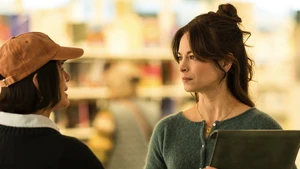 Murder in a Small Town (Legendado) S2E01