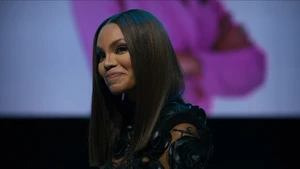 Beauty in Black S1E01