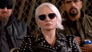 Animal Kingdom S4E01